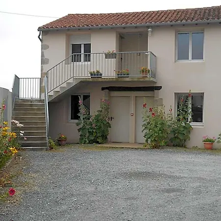 Chez Seb & Claire Hotel Rorthais